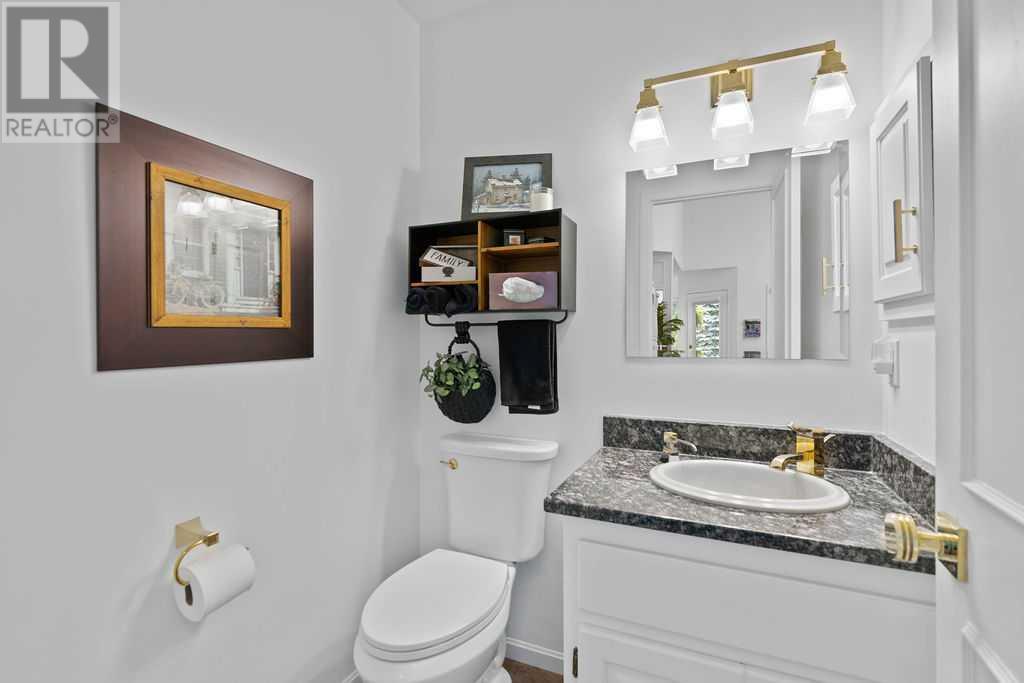 Single Family House for Sale in  Woodbriar Circle SW Woodbine Calgary 