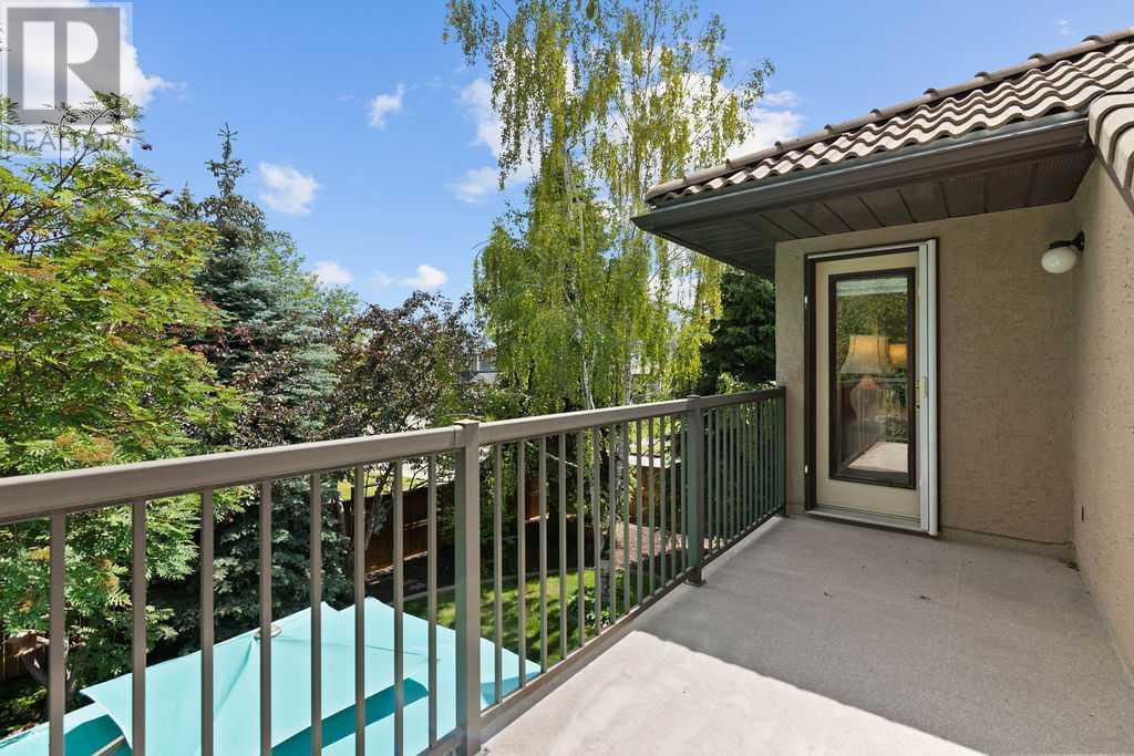 Single Family House for Sale in  Woodbriar Circle SW Woodbine Calgary 
