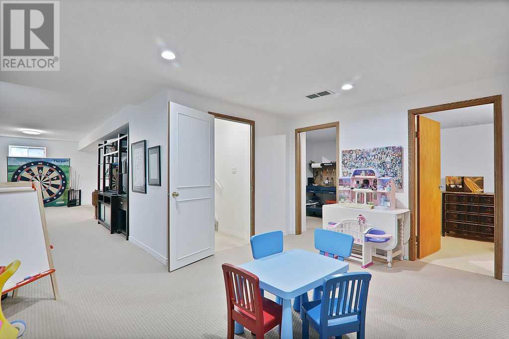 Single Family House for Sale in  Woodbriar Circle SW Woodbine Calgary 