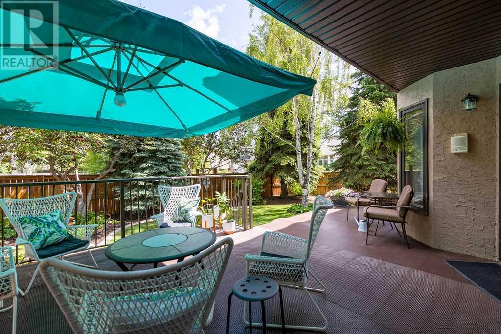 Single Family House for Sale in  Woodbriar Circle SW Woodbine Calgary 