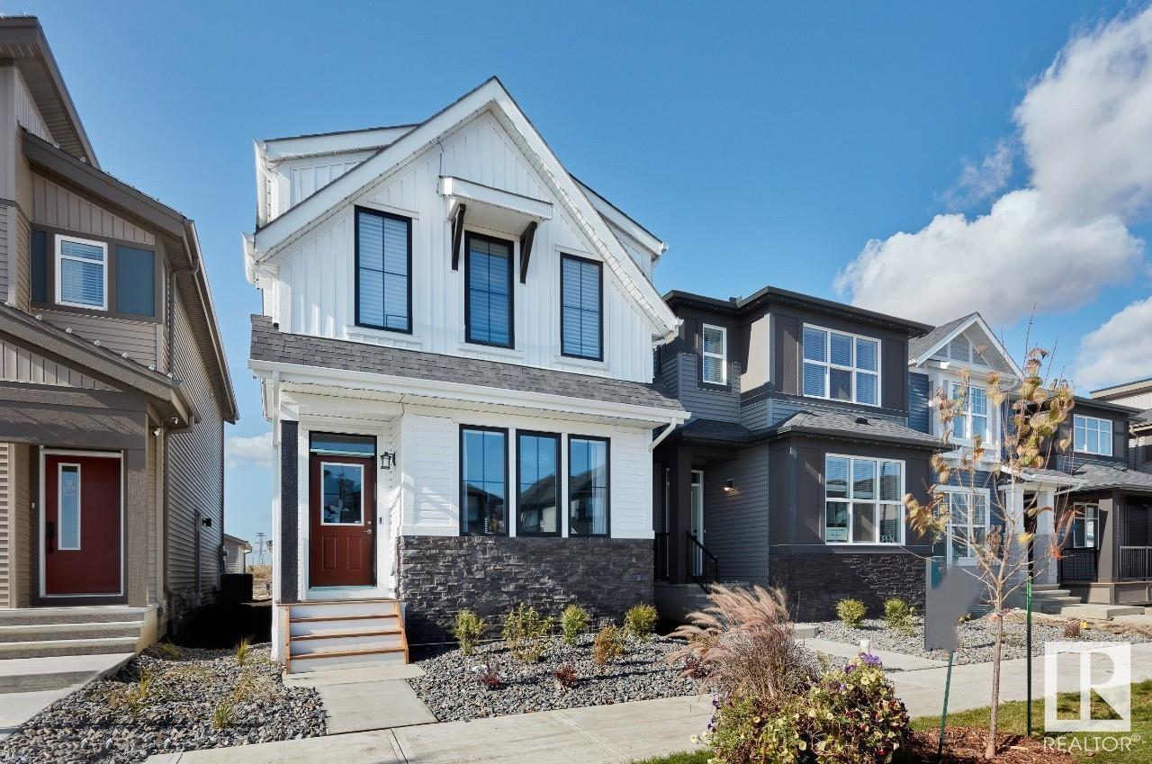 Photo 8 of 17212 2 St Nw, Edmonton AB