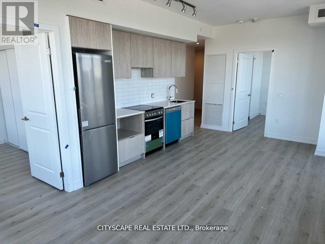 Photo 11 of 4904 395 Bloor Street E, Toronto ON