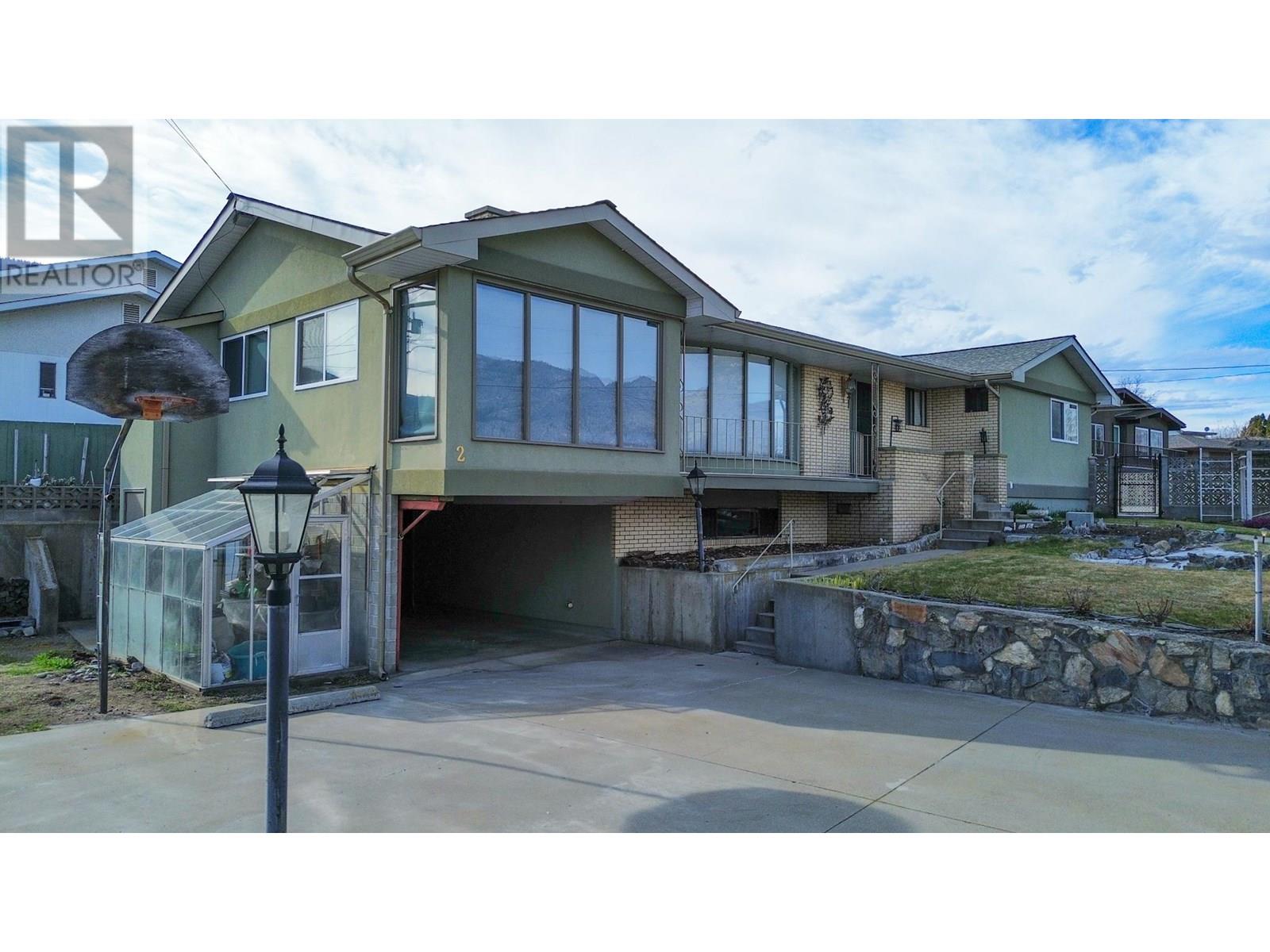 2 Quail Place, Osoyoos
