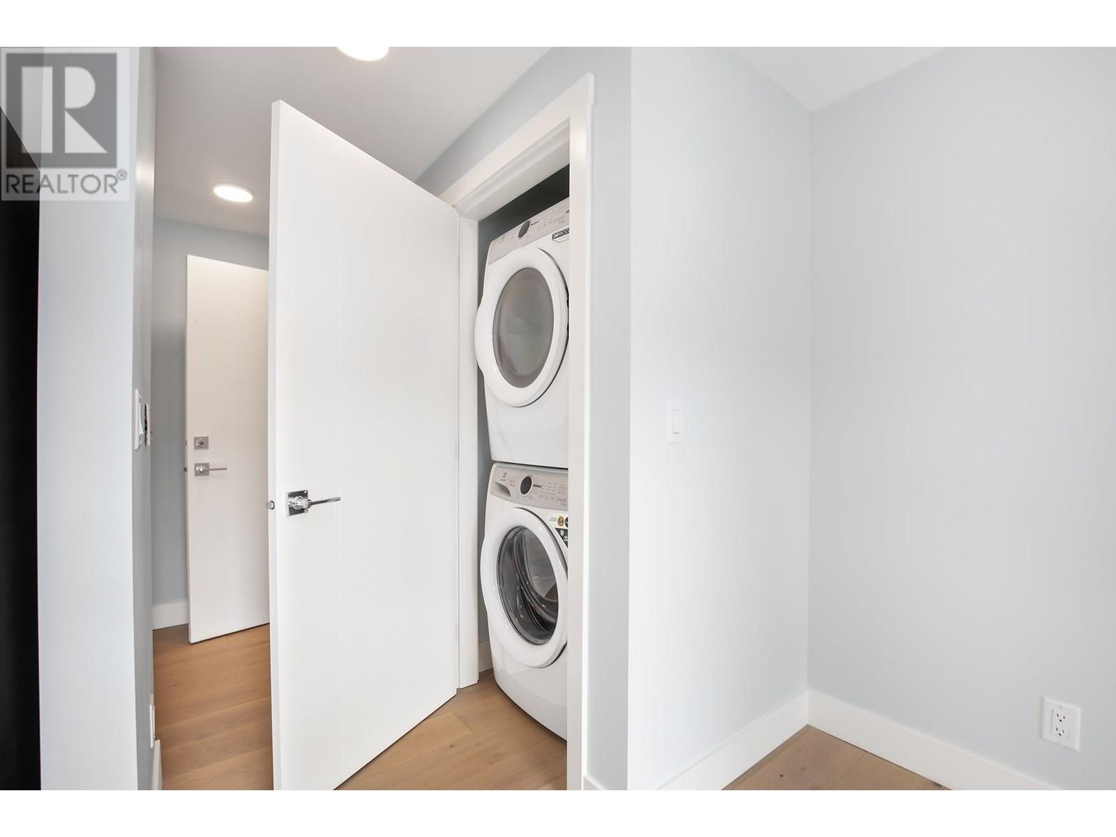 215 ROYAL Avenue Unit# 305, Kamloops
