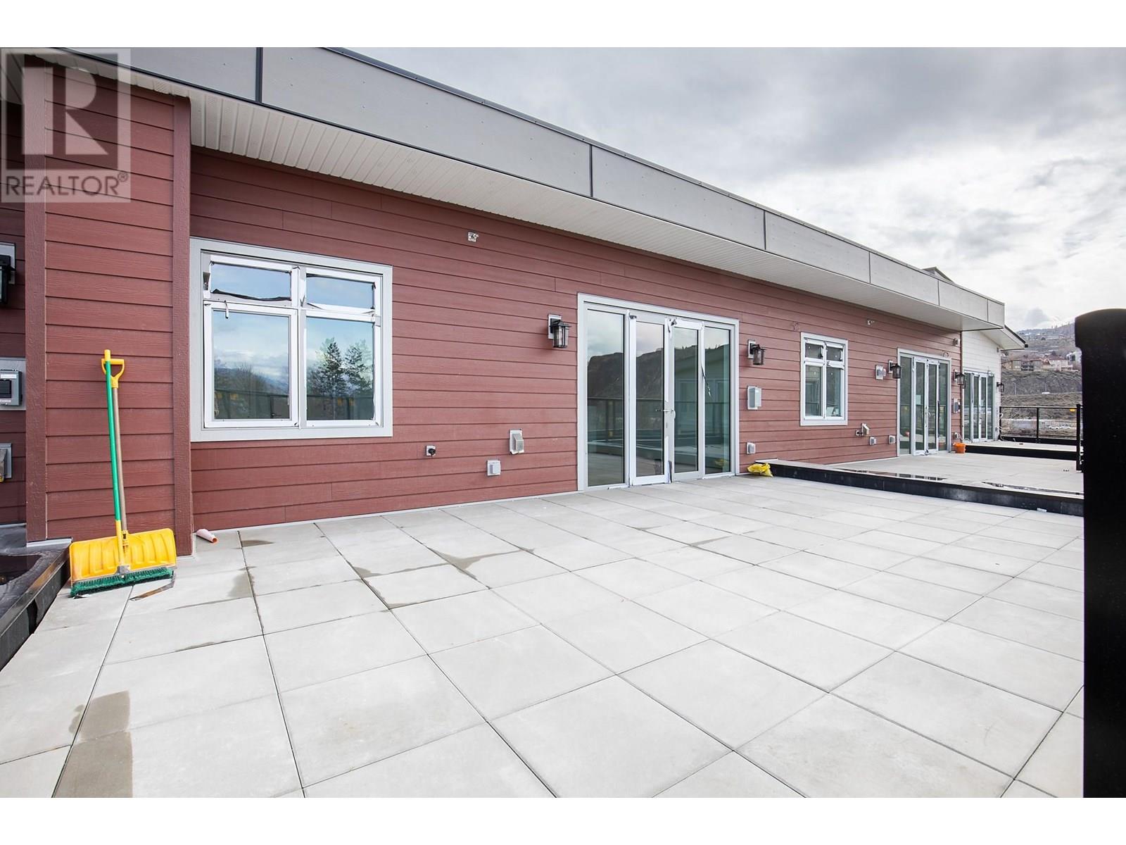 215 ROYAL Avenue Unit# 402, Kamloops