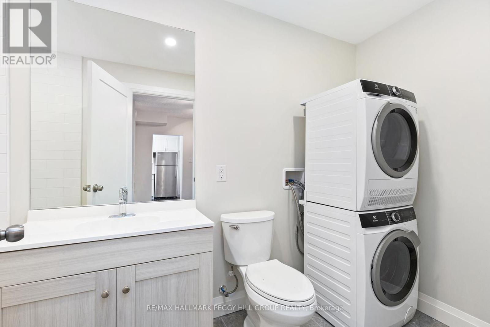 Photo 19 of 152 Owen Street, Barrie ON