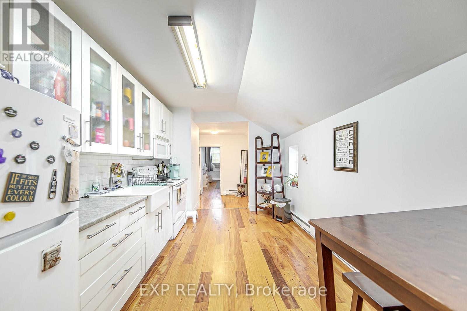 Photo 33 of 2 Francis Street E, Clearview ON