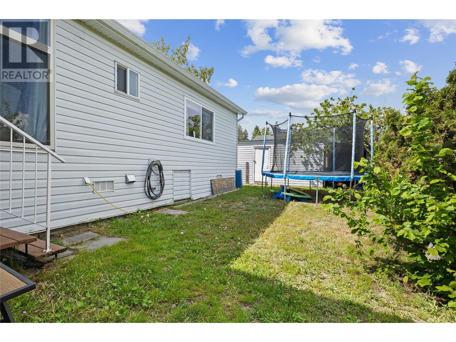  11331 Bond Road, Lake Country
