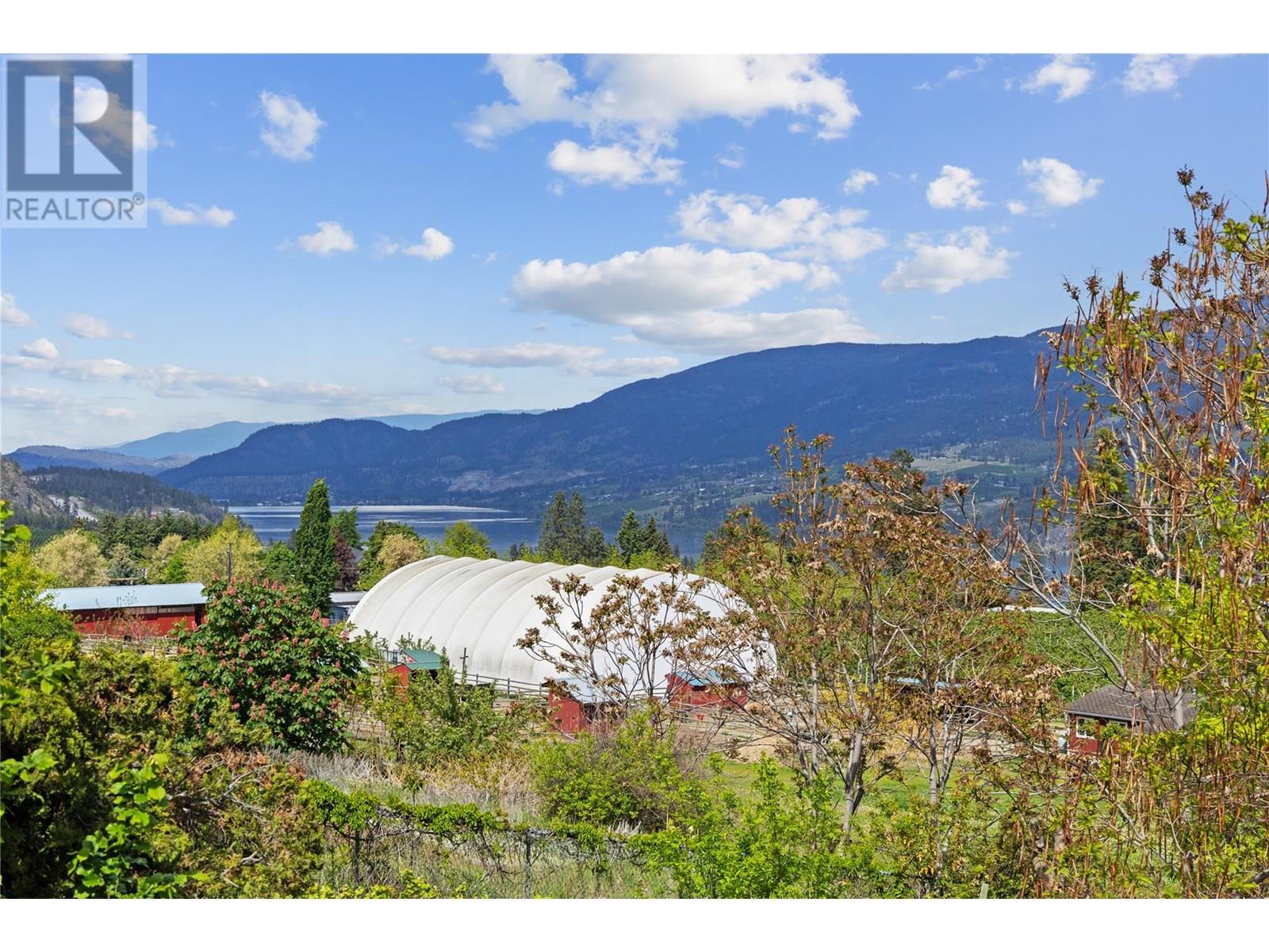  11331 Bond Road, Lake Country