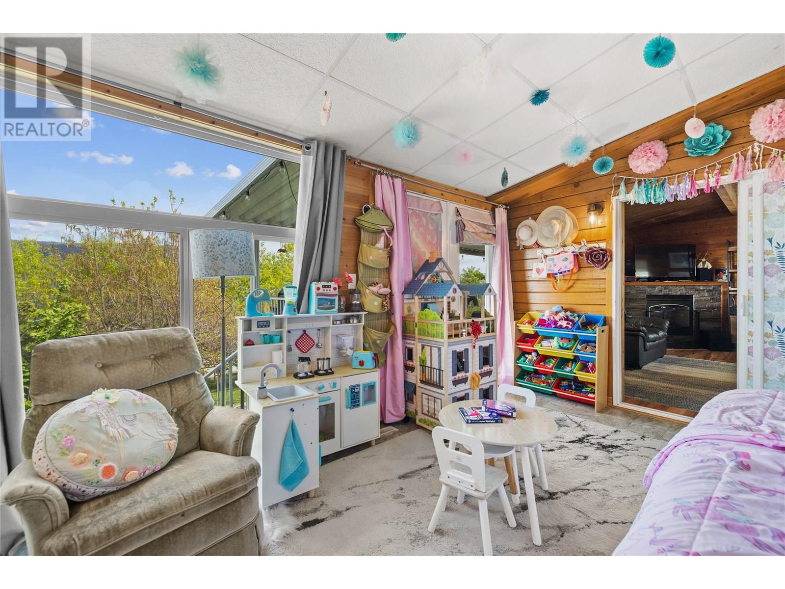  11331 Bond Road, Lake Country