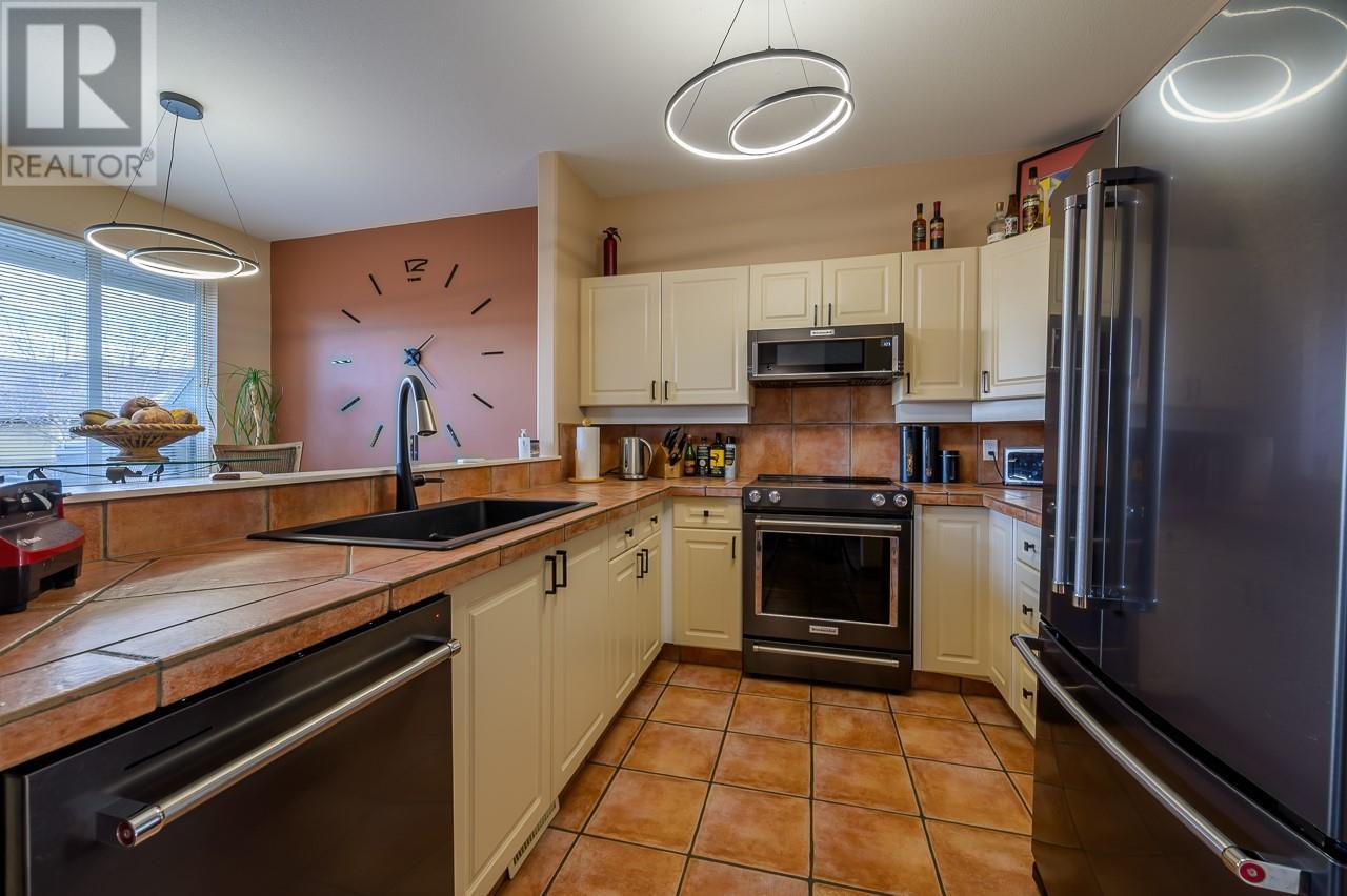 Photo 12 of 2365 Abbeyglen Way Unit 8, Kamloops BC