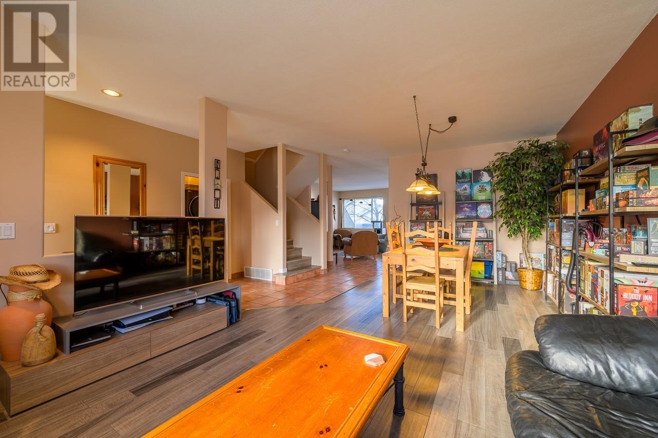 Photo 6 of 2365 Abbeyglen Way Unit 8, Kamloops BC