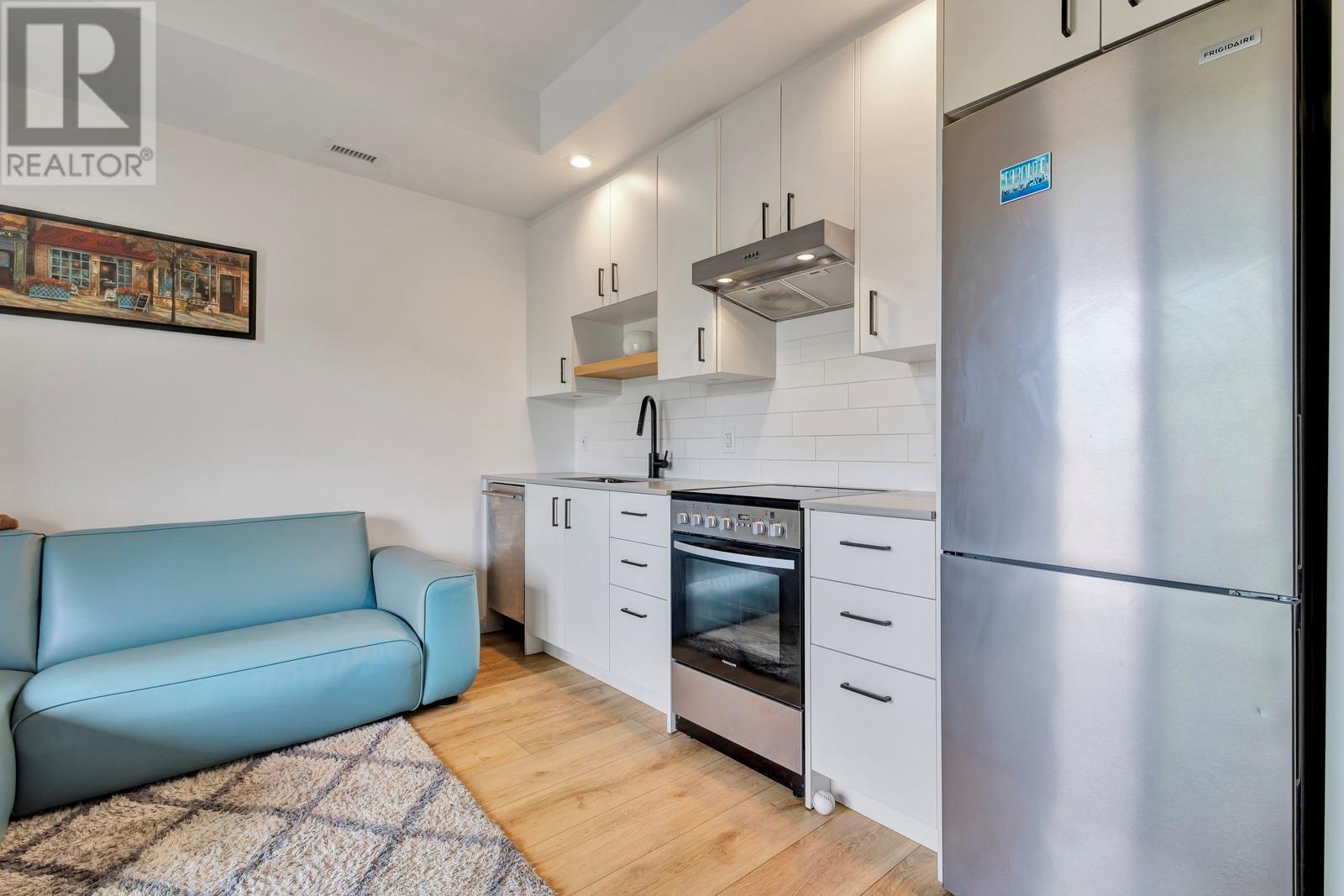 Photo 8 of 660 Cawston Avenue N Unit 209, Kelowna BC
