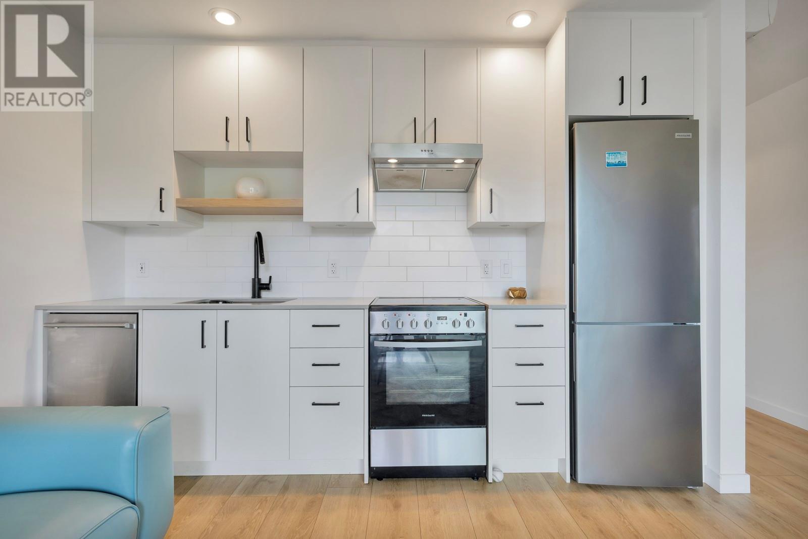 Photo 16 of 660 Cawston Avenue N Unit 209, Kelowna BC