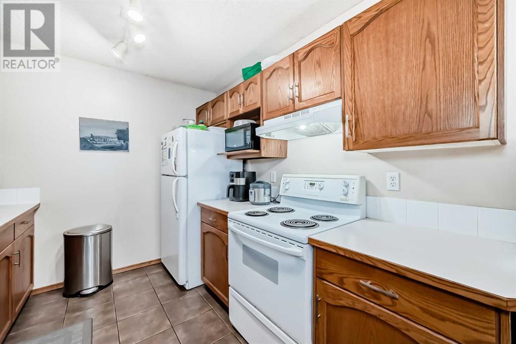 Single Family House for Sale in  Mt Aberdeen Manor SE McKenzie Lake Calgary 