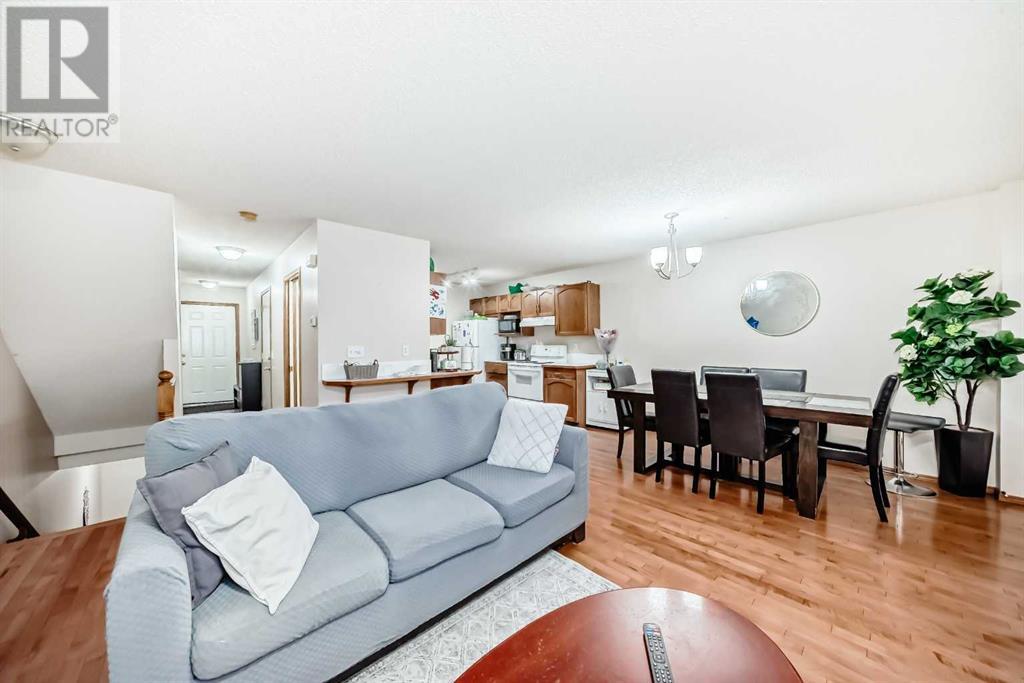 Single Family House for Sale in  Mt Aberdeen Manor SE McKenzie Lake Calgary 