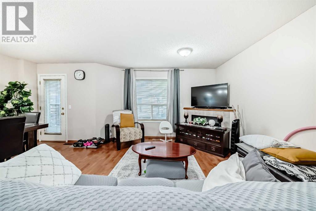 Single Family House for Sale in  Mt Aberdeen Manor SE McKenzie Lake Calgary 