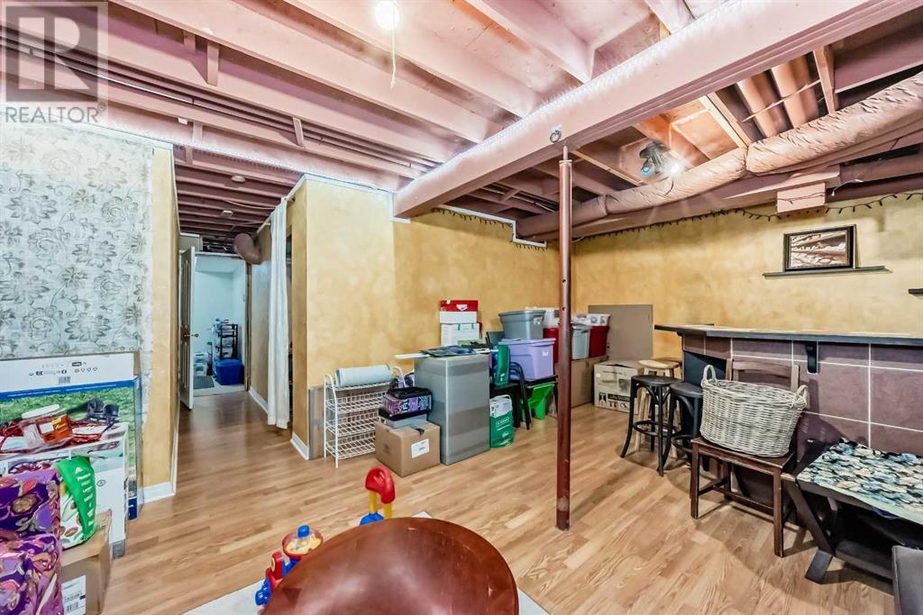 Single Family House for Sale in  Mt Aberdeen Manor SE McKenzie Lake Calgary 