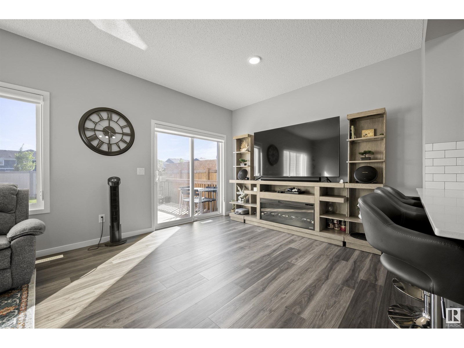 Photo 11 of 1745 Erker Wy Nw, Edmonton AB