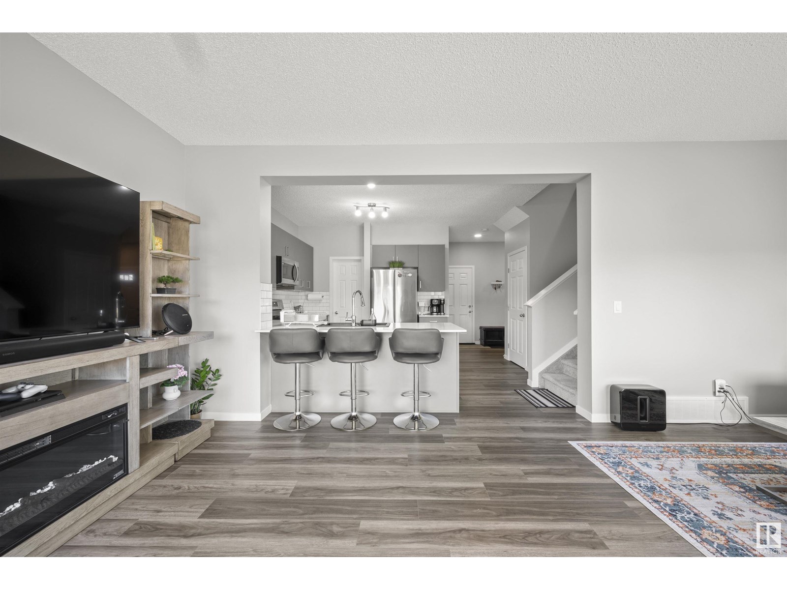Photo 14 of 1745 Erker Wy Nw, Edmonton AB