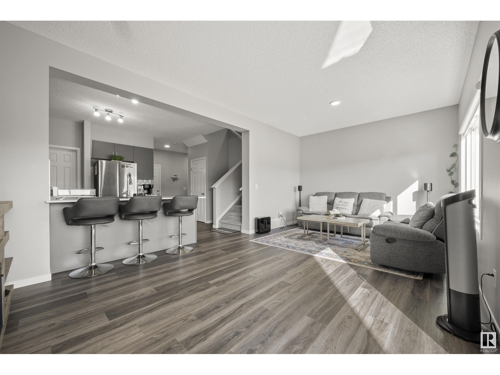 Photo 15 of 1745 Erker Wy Nw, Edmonton AB