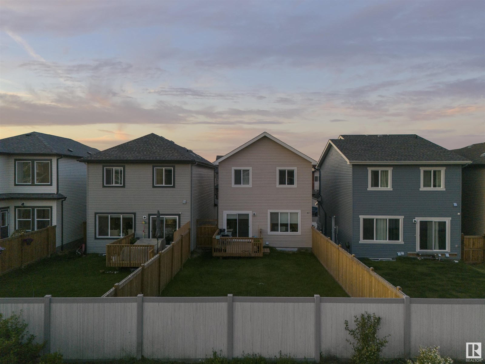 Photo 40 of 1745 Erker Wy Nw, Edmonton AB