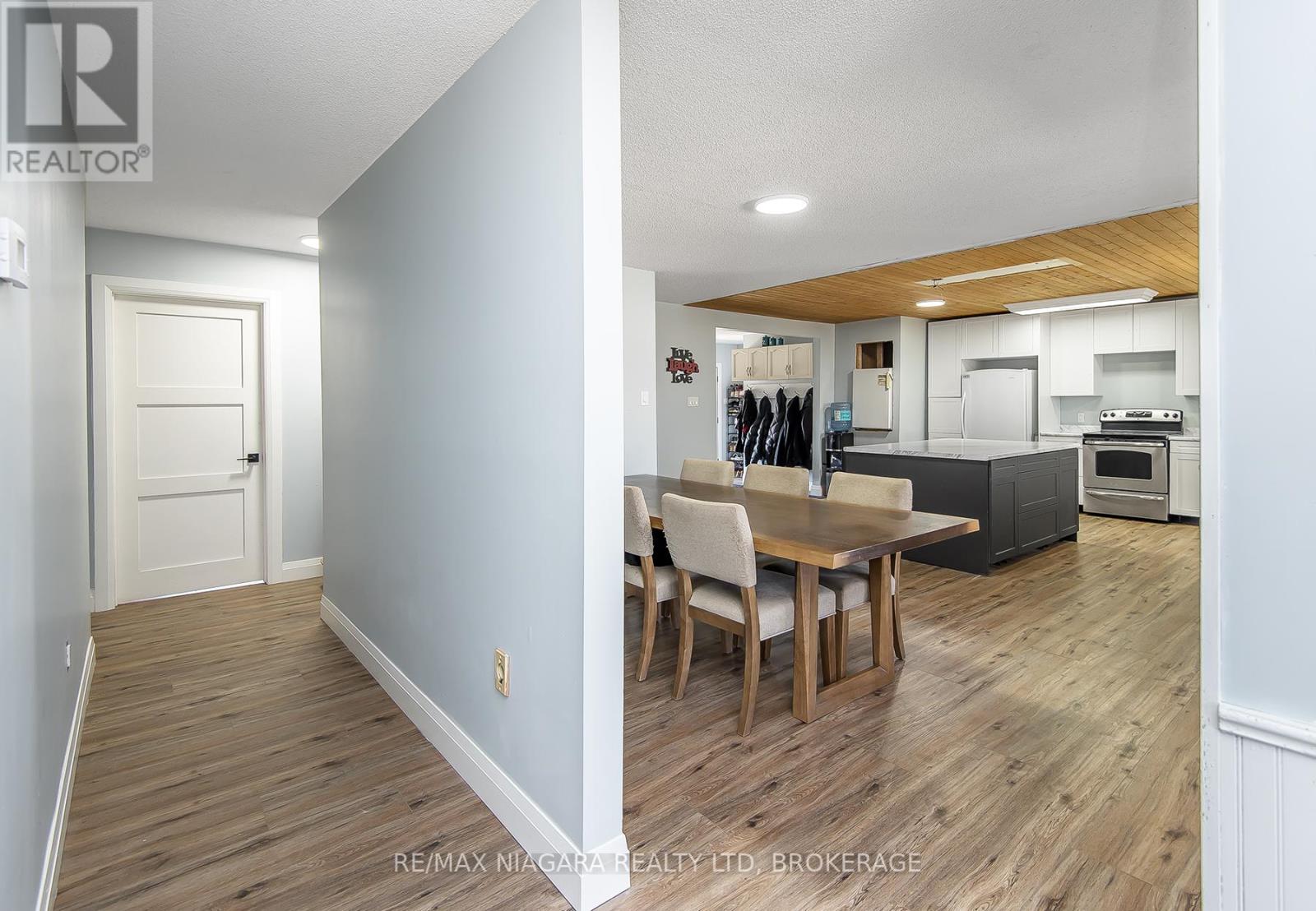Photo 13 of 4530 Marshall Road, Niagara Falls ON