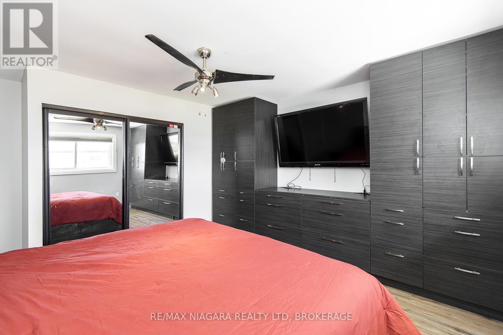 Photo 17 of 4530 Marshall Road, Niagara Falls ON