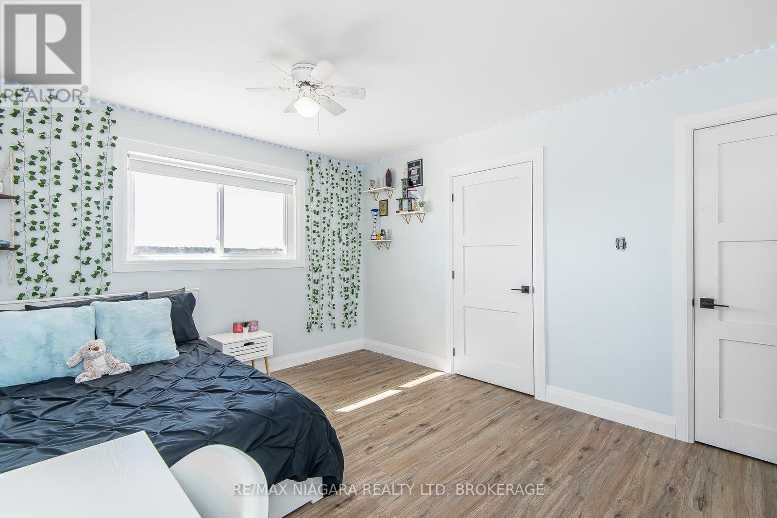 Photo 19 of 4530 Marshall Road, Niagara Falls ON