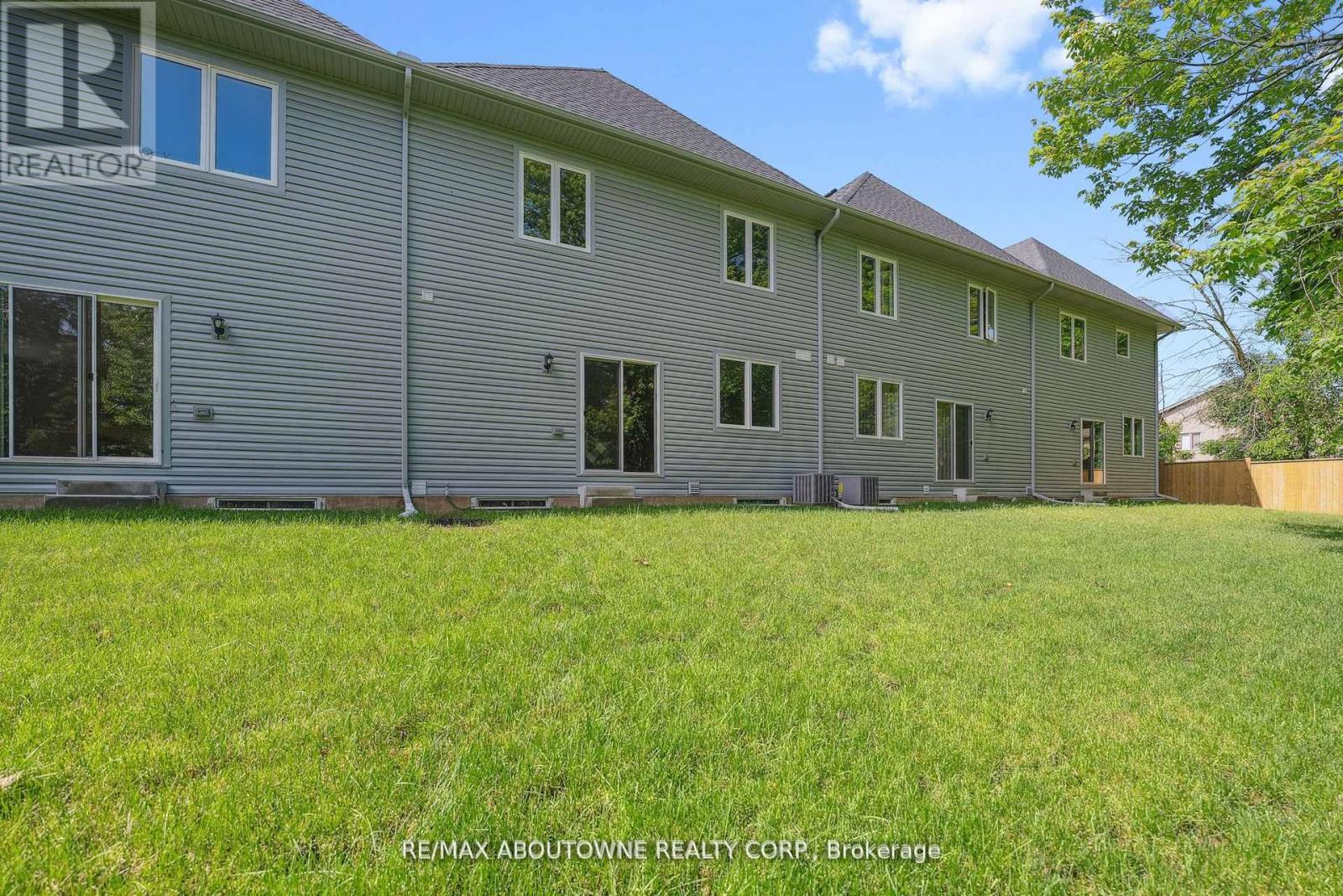 Photo 36 of 5683 Churchs Lane, Niagara Falls ON