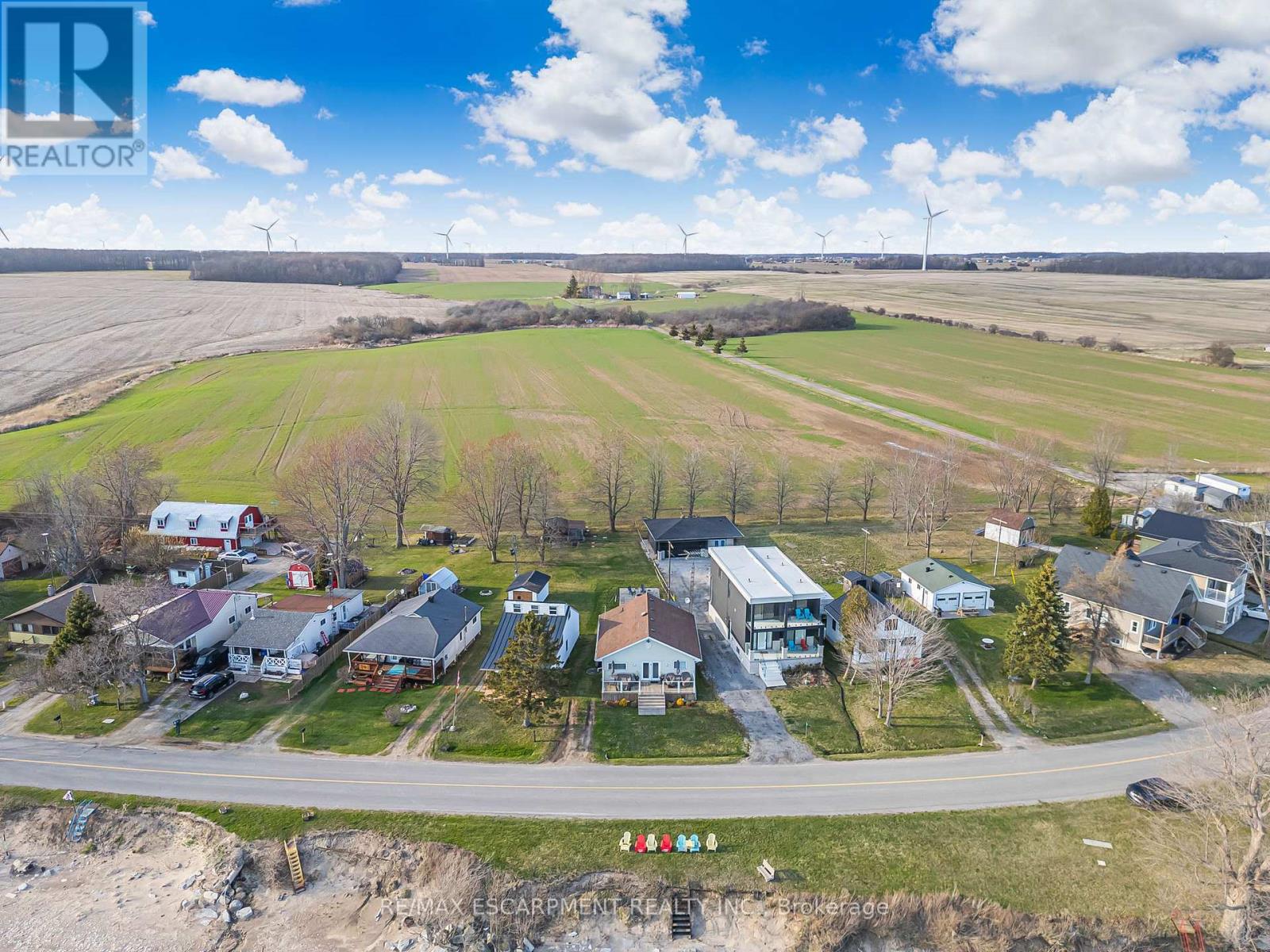 Photo 1 of 793 Lakeshore Road, Haldimand ON