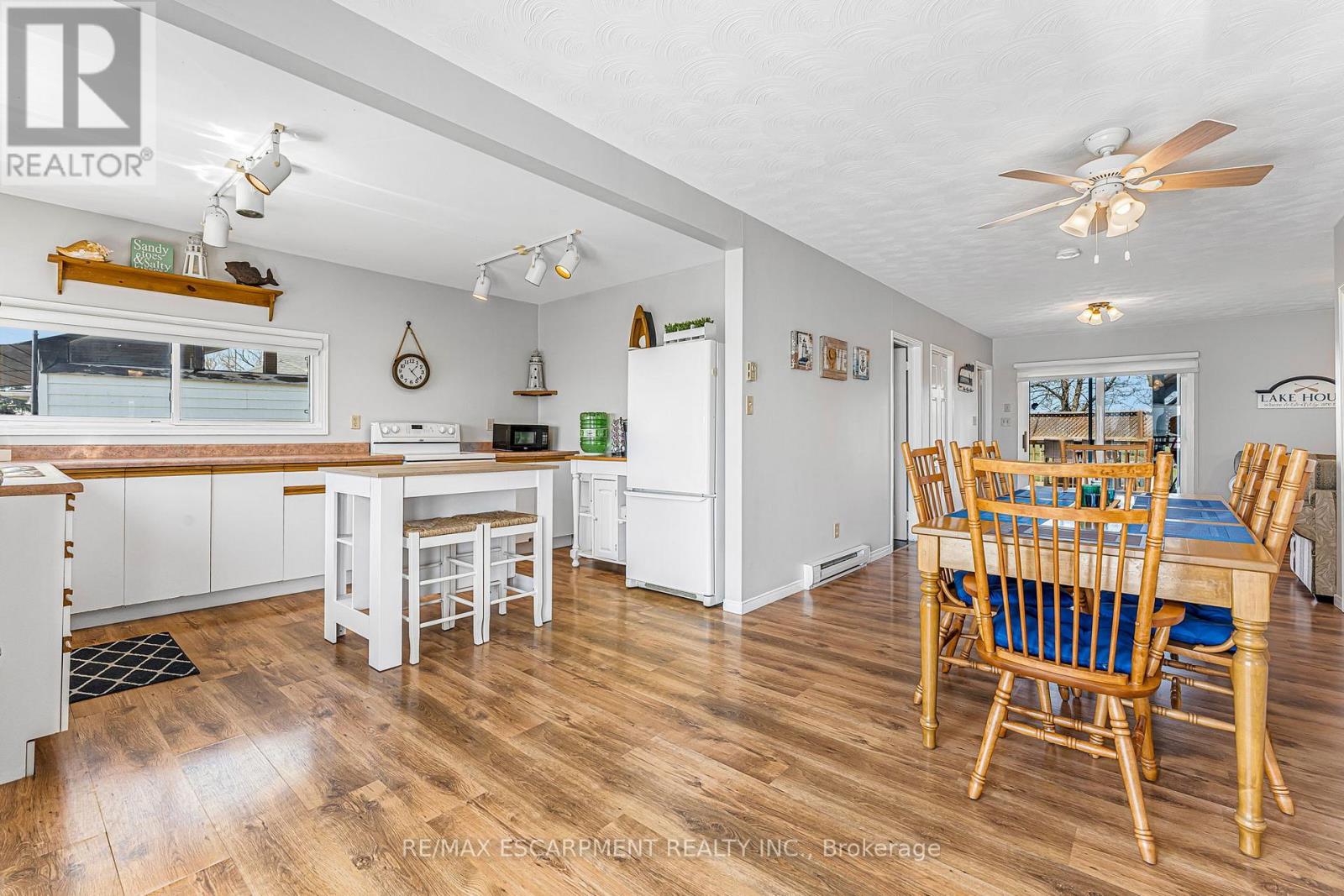 Photo 12 of 793 Lakeshore Road, Haldimand ON