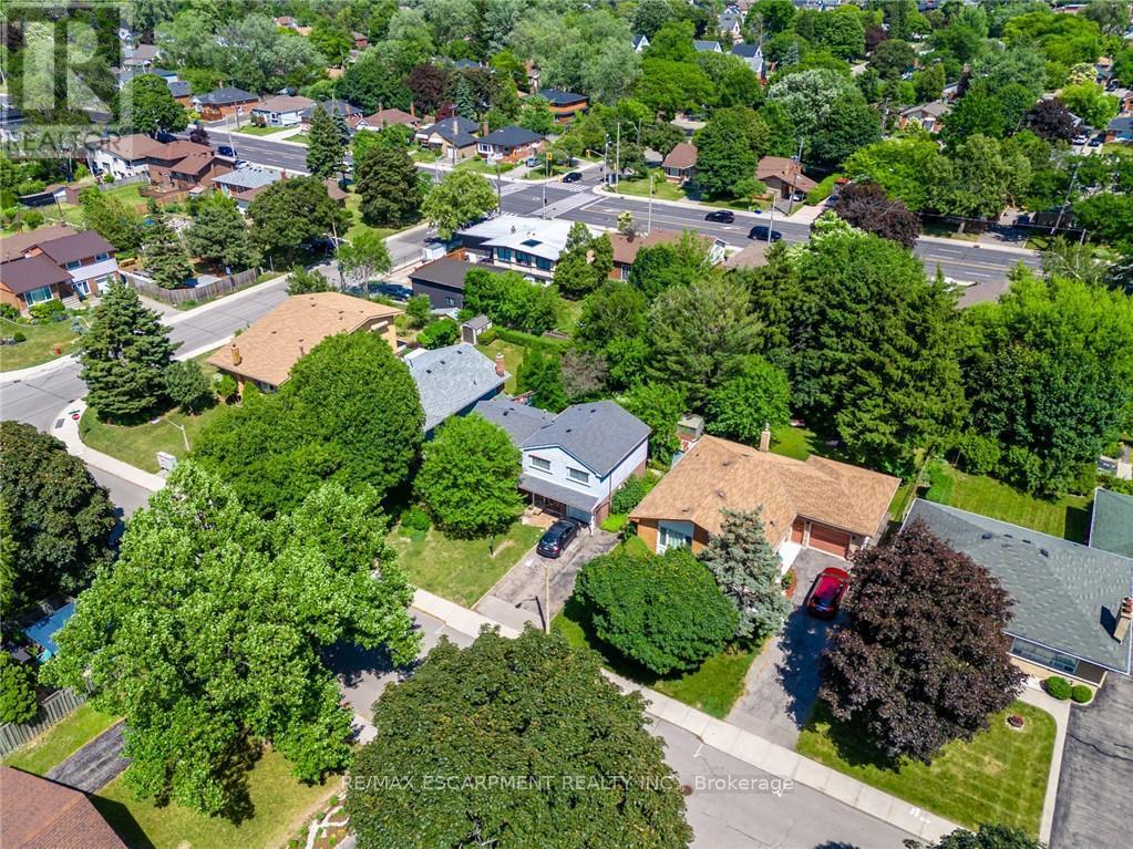 Photo 21 of 176 Laurier Avenue, Hamilton ON