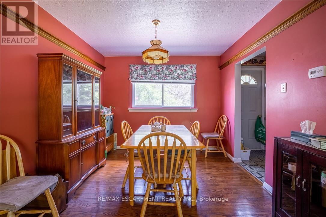 Photo 8 of 176 Laurier Avenue, Hamilton ON