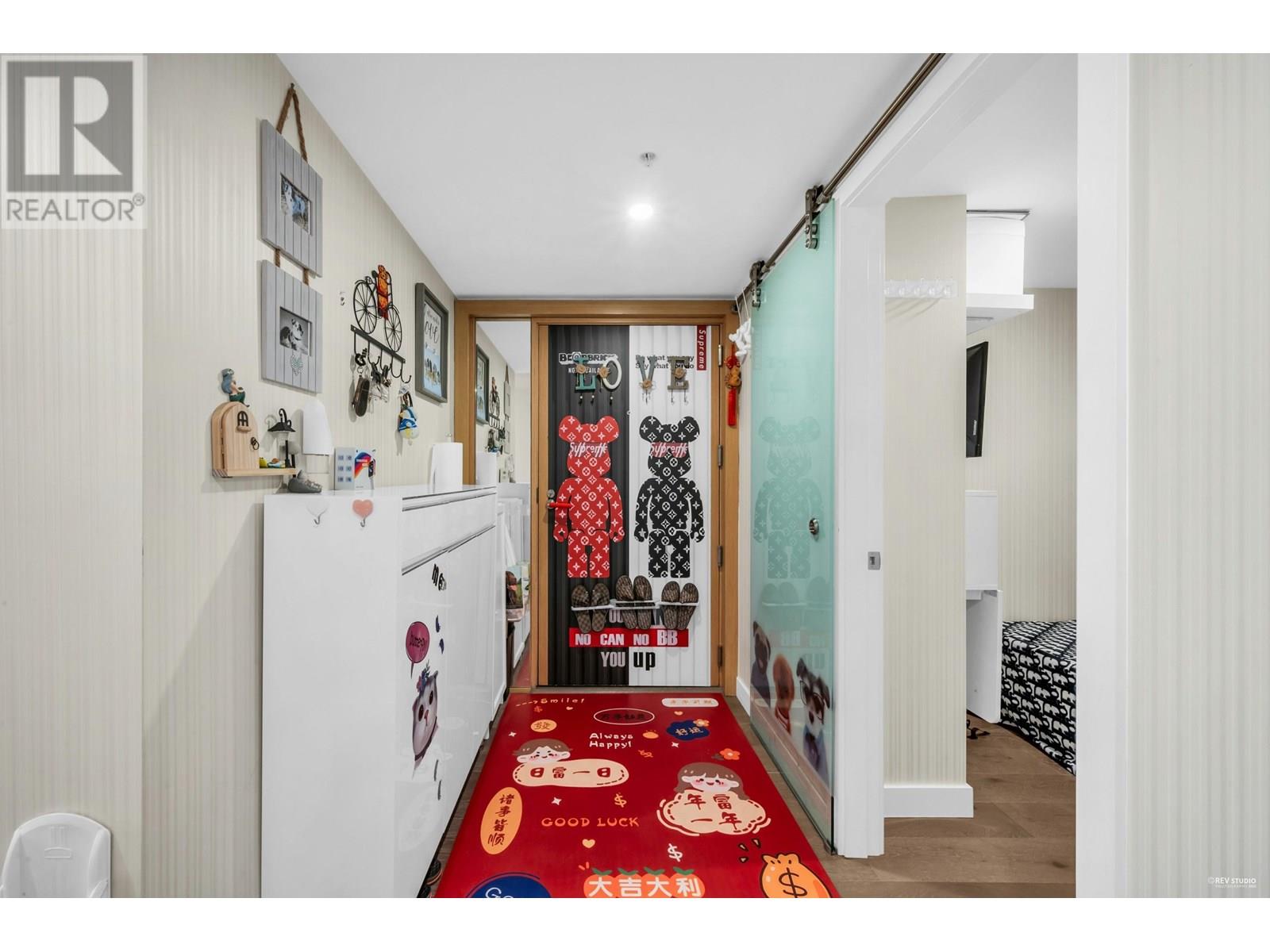 Photo 2 of 1709 777 Richards Street, Vancouver BC
