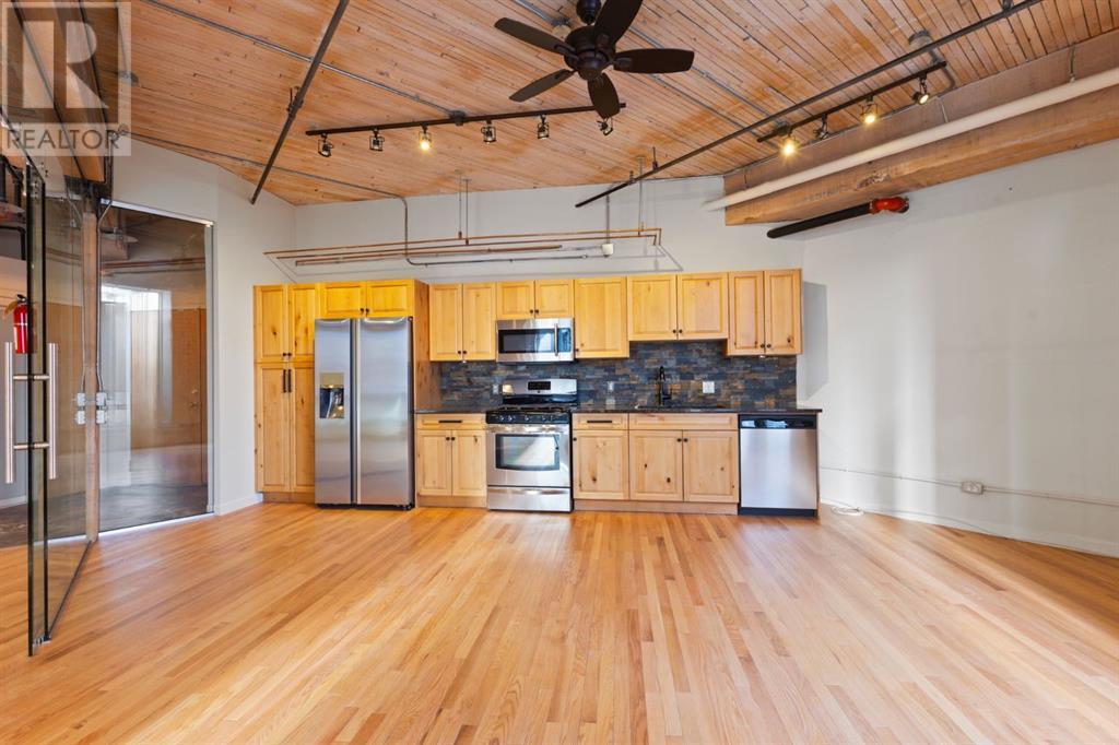 Single Family House Loft for Sale in    Avenue SW Beltline Calgary 