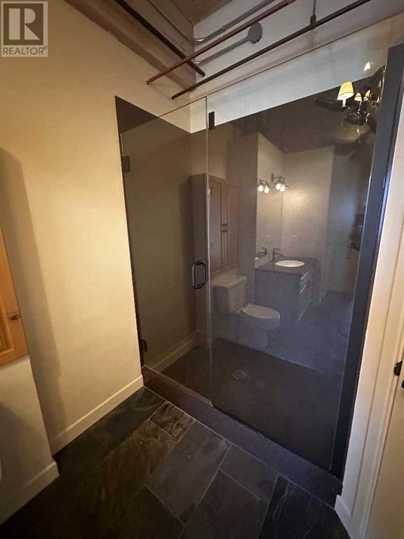 Single Family House Loft for Sale in    Avenue SW Beltline Calgary 