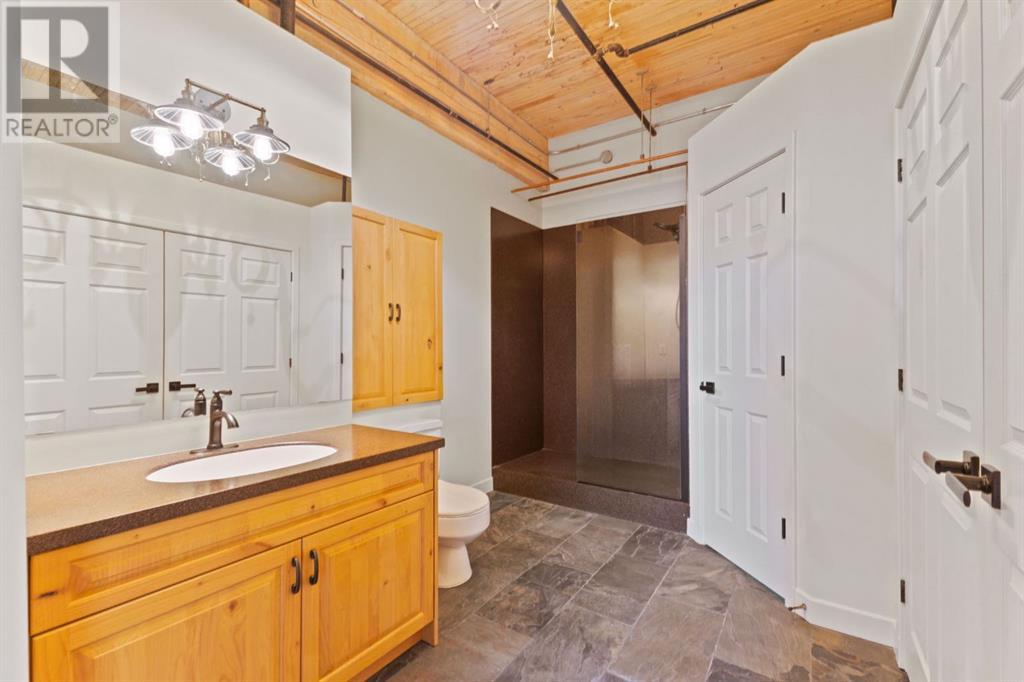 Single Family House Loft for Sale in    Avenue SW Beltline Calgary 