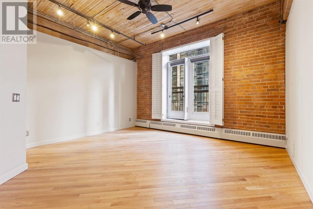 Single Family House Loft for Sale in    Avenue SW Beltline Calgary 