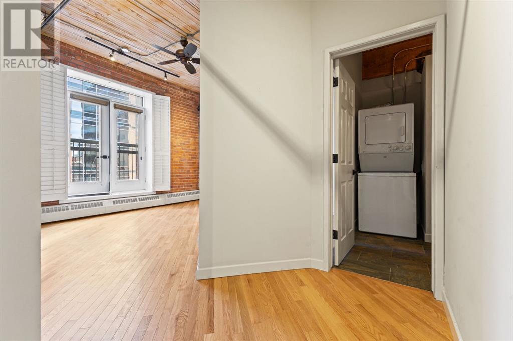 Single Family House Loft for Sale in    Avenue SW Beltline Calgary 