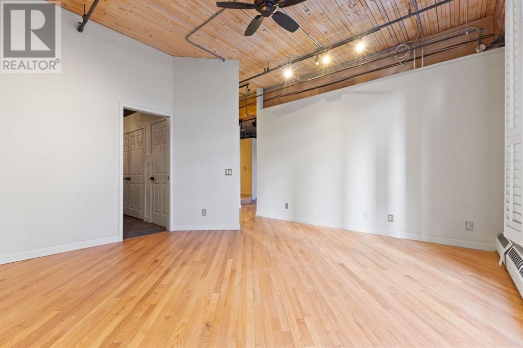 Single Family House Loft for Sale in    Avenue SW Beltline Calgary 