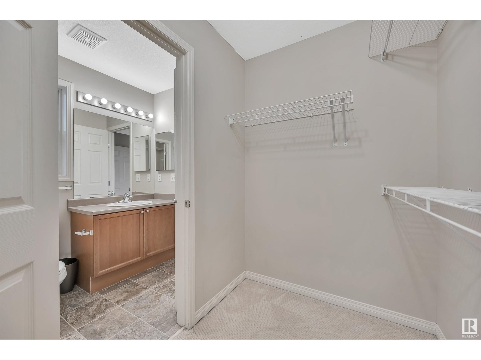 Photo 51 of 4611 160 Av Nw, Edmonton AB