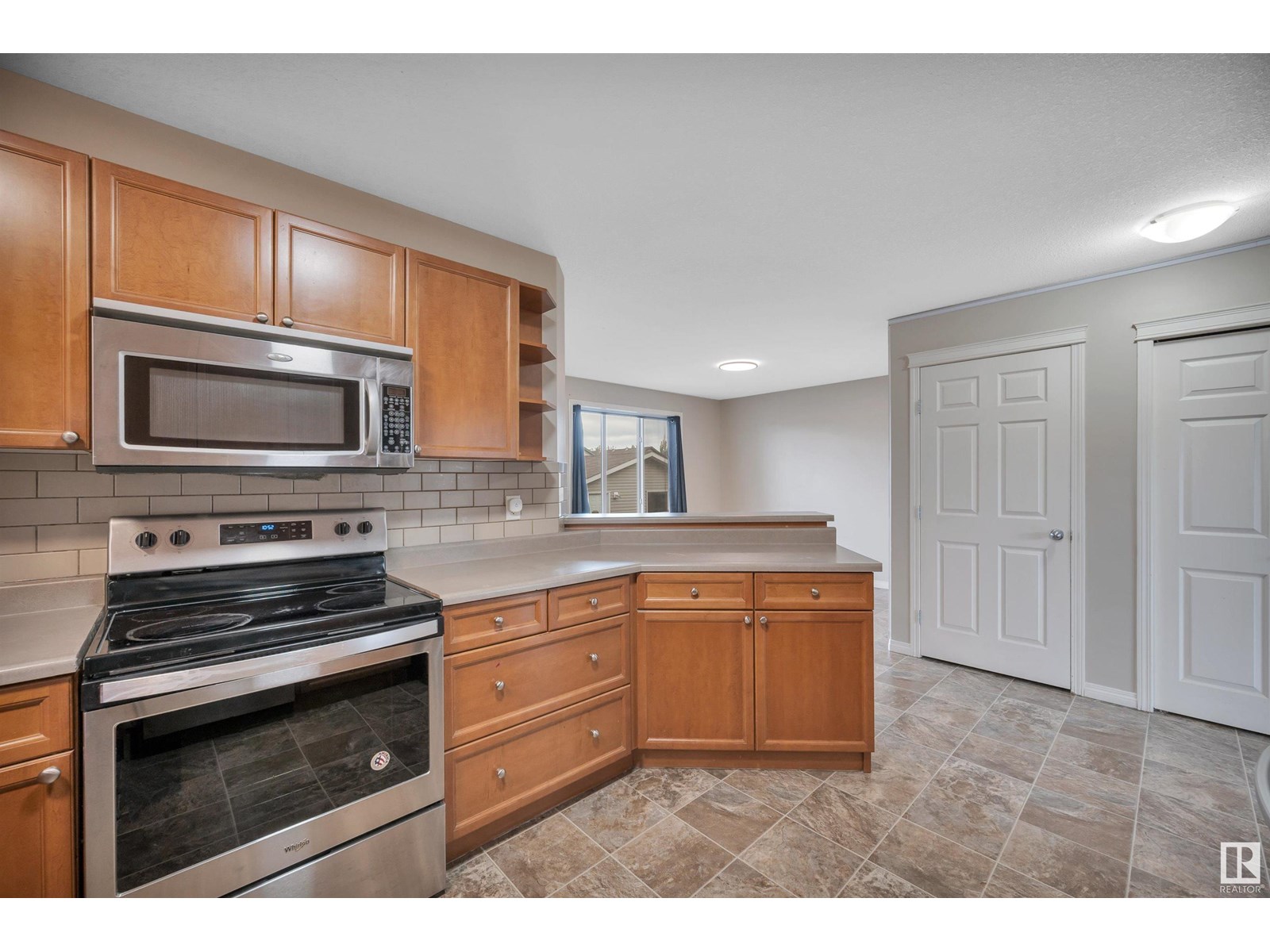 Photo 49 of 4611 160 Av Nw, Edmonton AB