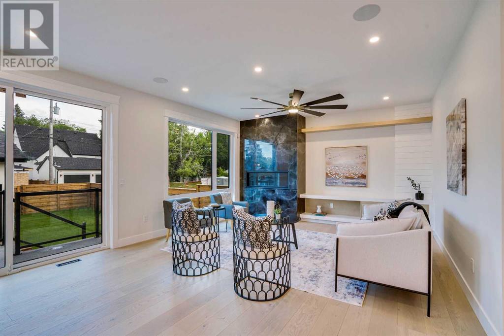 Single Family House for Sale in   Avenue SW North Glenmore Park Calgary 