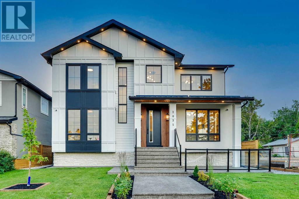 Single Family House for Sale in   Avenue SW North Glenmore Park Calgary 