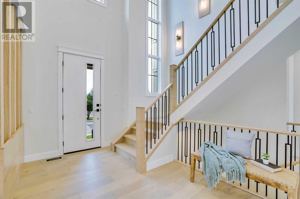 Single Family House for Sale in   Avenue SW North Glenmore Park Calgary 