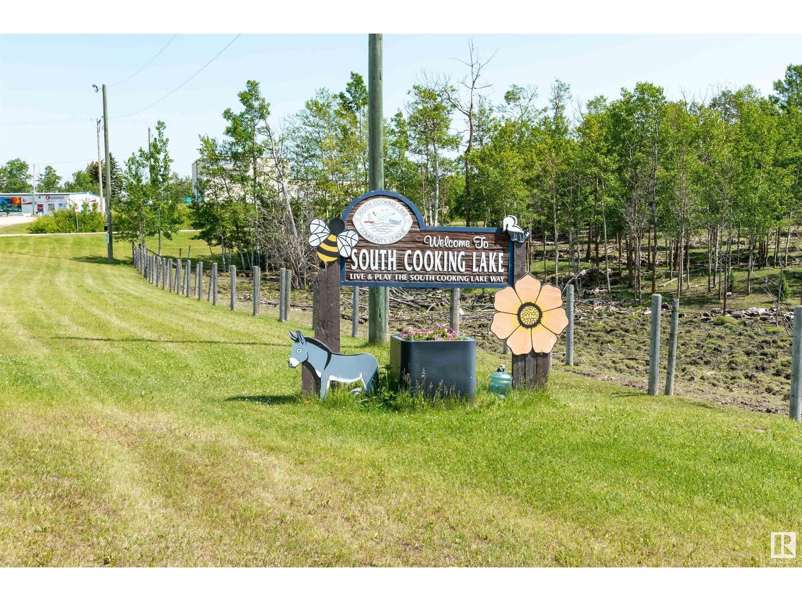 Photo 46 of 234 22106 South Cooking Lake Rd, Rural Strathcona County AB