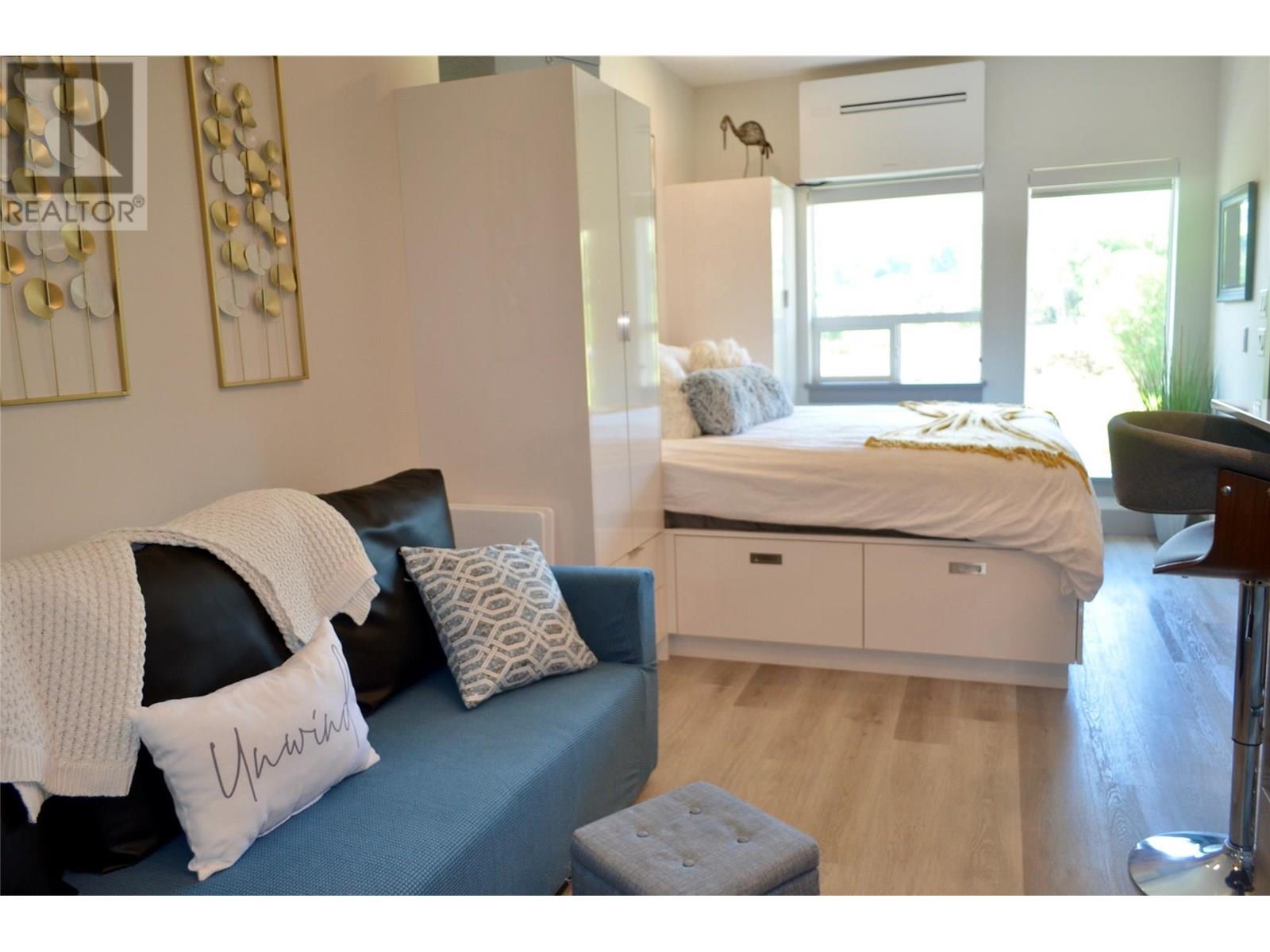#221 2555 LAKESHORE ROAD - Image 14