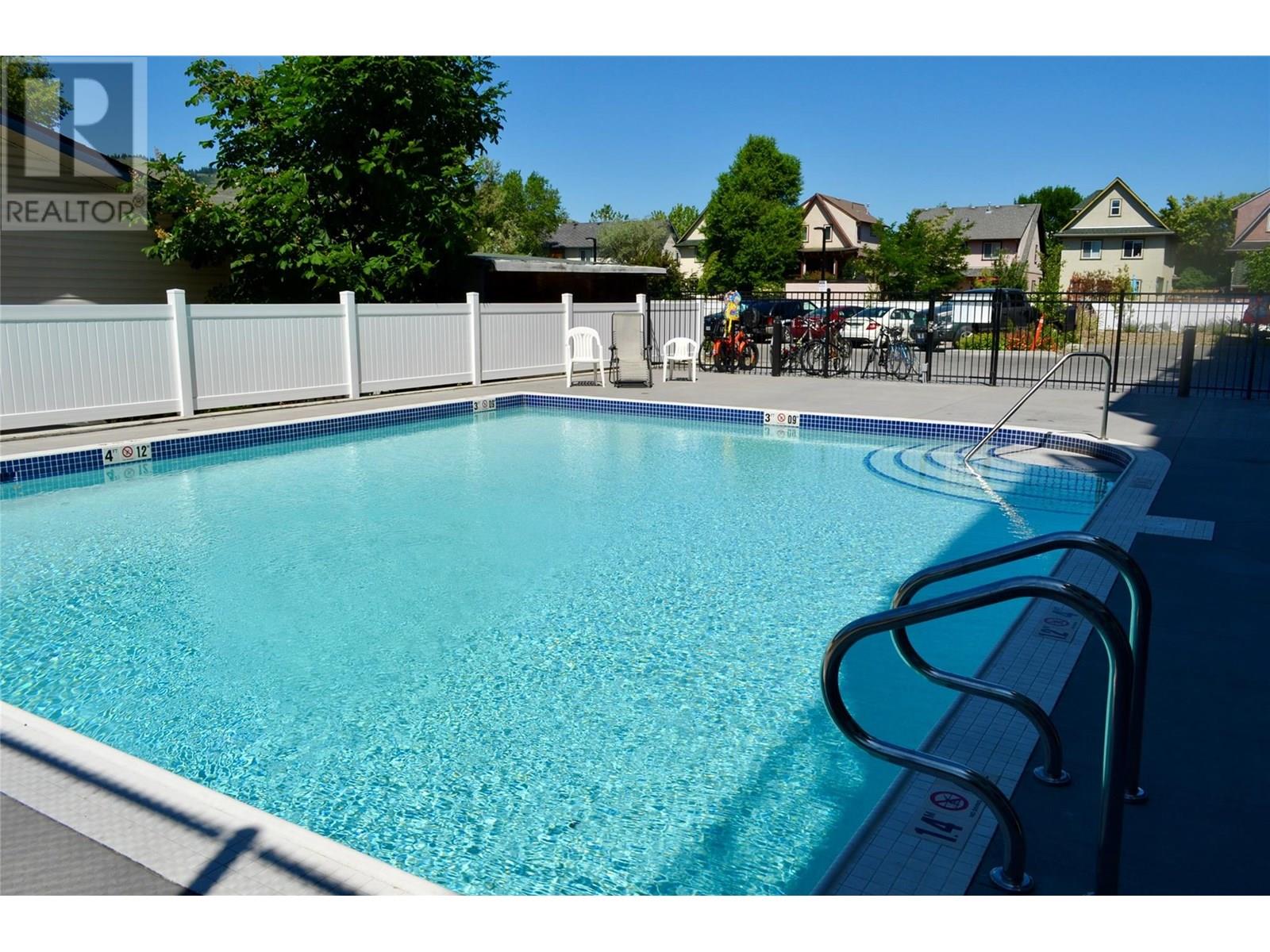 #221 2555 LAKESHORE ROAD - Image 20