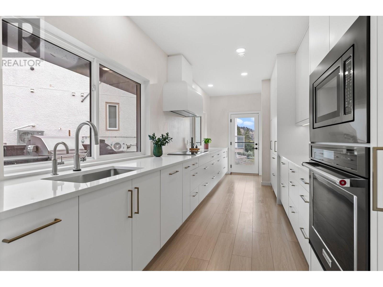 6857 Indian Rock Road, Naramata